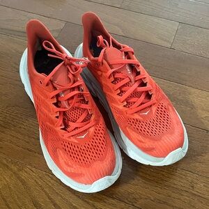 Hoka Clifton Edge